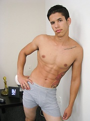 Straight guy doing his first blowjob for cash