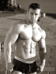 Farm boy from Texas bares his muscled body
