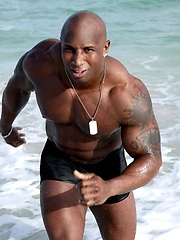 Big ebony guy has well-muscled body