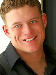 Hunky Uncut Irish Lad Aamon