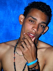 Pablo is a very sexy young Latino