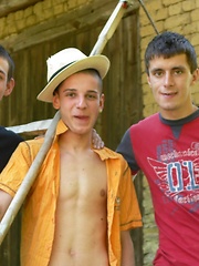 Threesome boys have oral