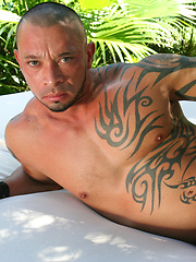 Burly Exhibitionist Eddie Kordova