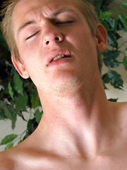 Sweet Young Poul Strokes