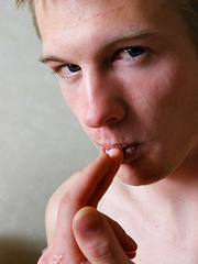 Sweet Young Poul Strokes