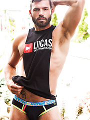 Xavier Jacobs Begs For Jonah Fontana's Cock