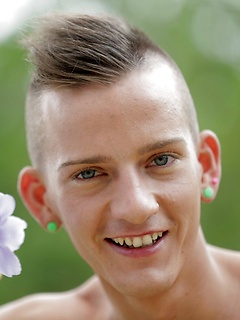 ga porn model David Hanson